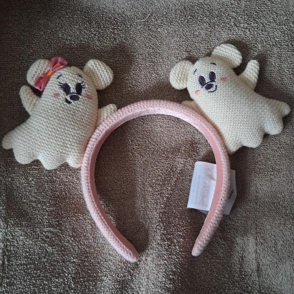 RARE Cutie Ghost Minnie Ears